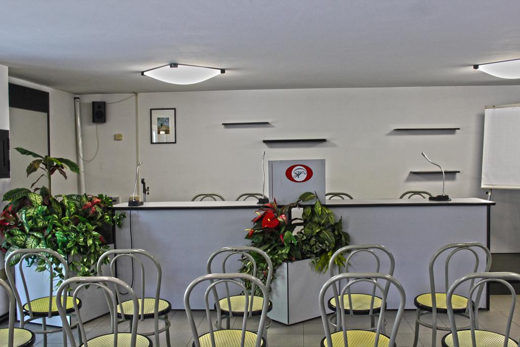 Park Hotel Castrocaro Terme Dış mekan fotoğraf