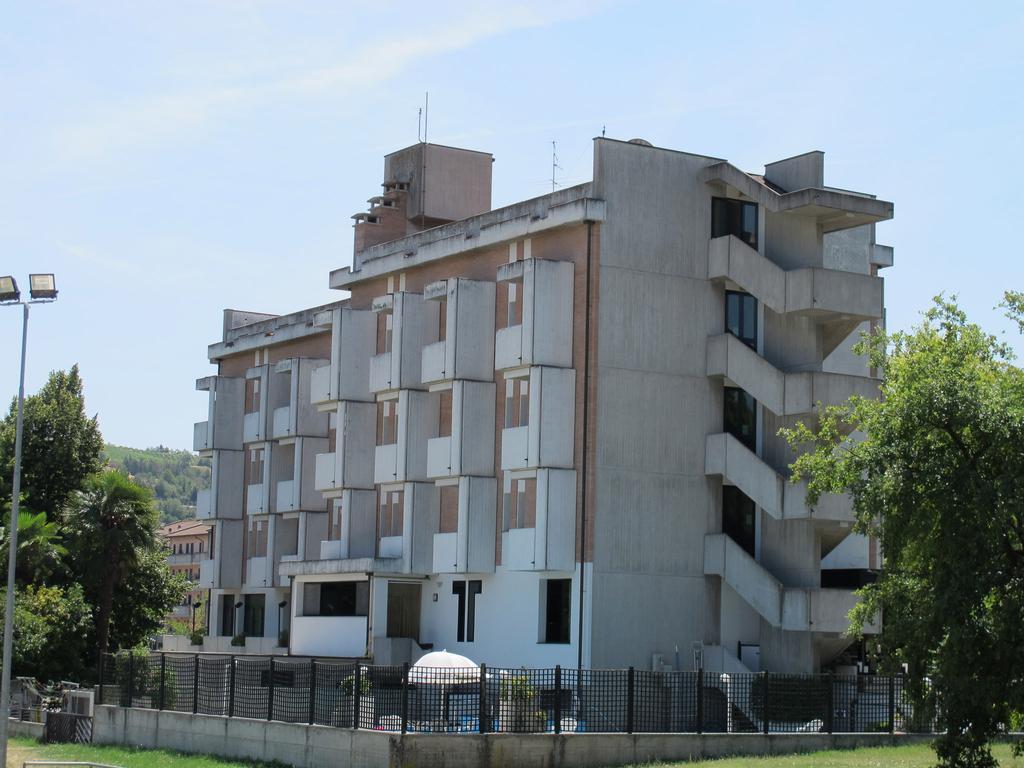 Park Hotel Castrocaro Terme Dış mekan fotoğraf